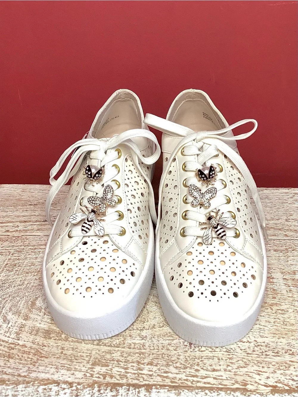 DV Roxanne Off White Airy Platform Sneakers Bee & Butterfly Bling Charms - Picture 2 of 16
